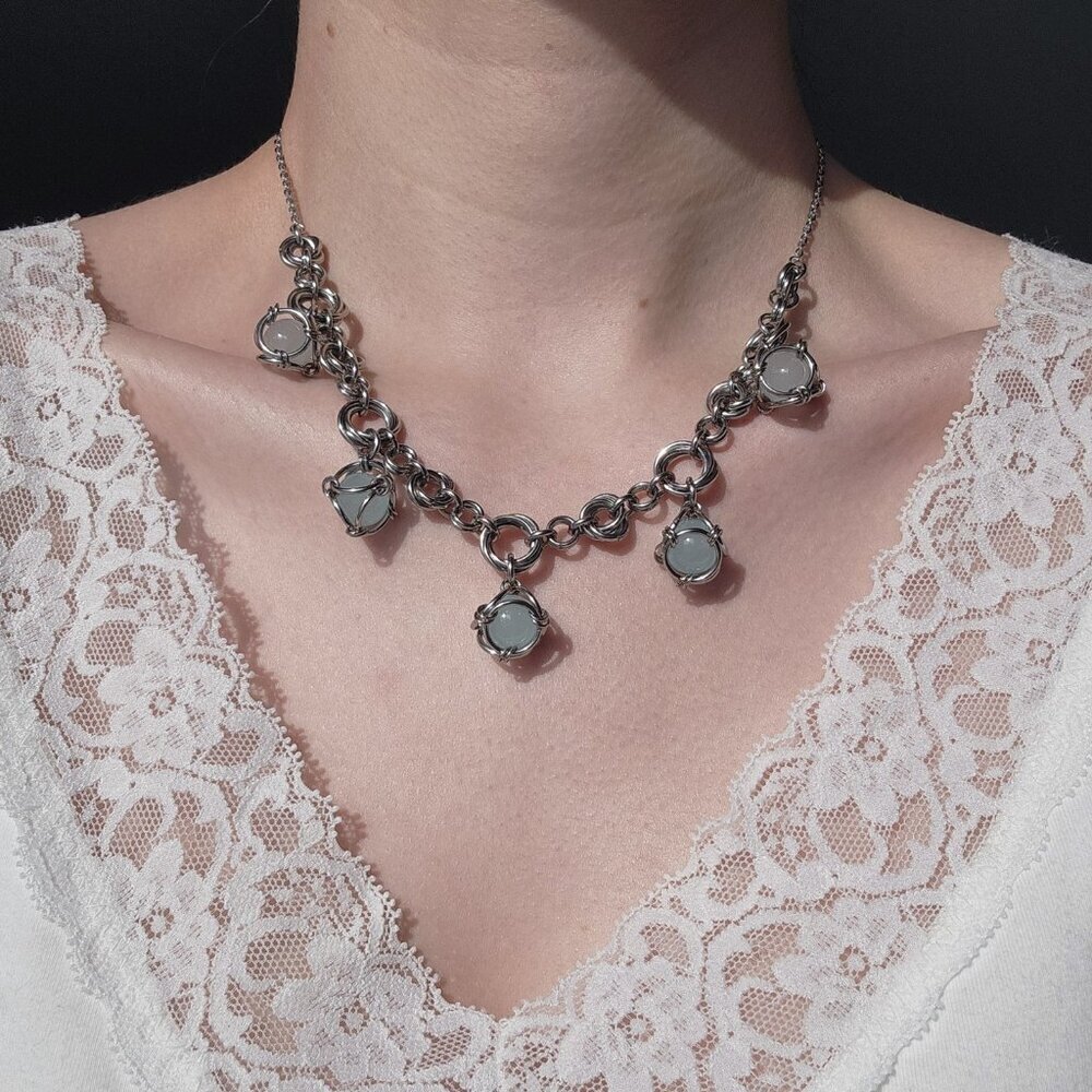 Vintage blue pearls and silver chunky statement necklace with a silver chain - Picture 8 of 9